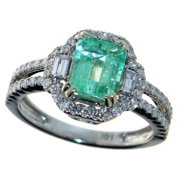 14KT GOLD 1.46 CT NATURAL EMERALD & DIAMOND RING - Picture 2 of 4